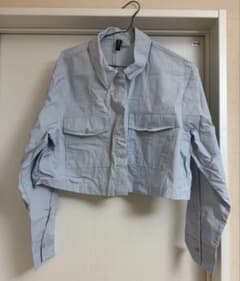 H&M クロップドカーゴシャツ ショート丈シャツ オックスフォードシャツのサムネイル