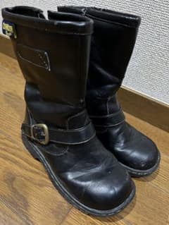 キッズブーツのサムネイル