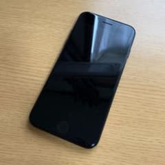 iPhone 7 Jet Black 128 GB auのサムネイル