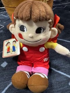 ペコちゃん人形ぬいぐるみのサムネイル