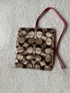 COACH ジュエリーケース ロール型 シグネチャーのサムネイル