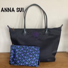 美品✨ANNA SUI アナスイ　ヴォヤージュ　トートバッグ　肩掛け　蝶　刺繍 美品✨ANNA SUI アナスイ ヴォヤージュ トートバッグ 肩掛け 蝶 刺繍