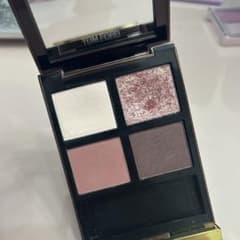 TOM FORD アイカラークォード30 インソレントローズのサムネイル