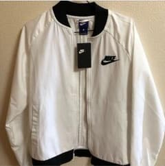 NIKE ナイロンジャケット ホワイトのサムネイル