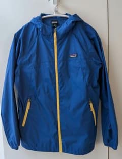 patagonia 青 ウインドブレーカー　ボーイズXLのサムネイル