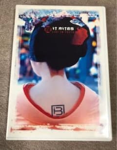 イット・バイツ/ライヴ・イン・トーキョーのサムネイル