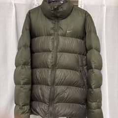 NIKE ダウンジャケット カーキのサムネイル