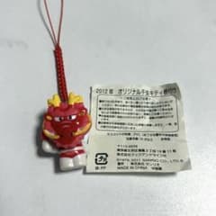 非売品/未使用】2012年 オリジナル干支キティ根付け 辰年 サンリオ