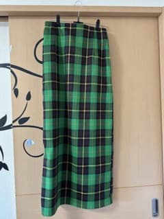 緑と黒のチェック柄ロングスカートのサムネイル