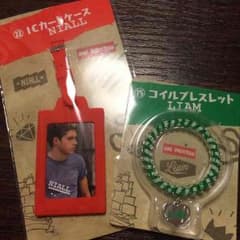 ka様専用  1Dくじ カードケース,ブレスレットのサムネイル