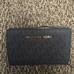 MICHAEL KORS 二つ折り財布のサムネイル