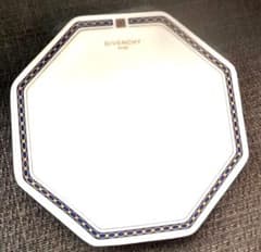 GIVENCHY PARIS 八角形 プレート 皿 大2枚、小4枚のサムネイル
