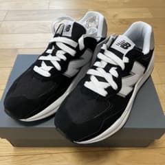 新品未使用】New Balance M5740CB スニーカー 27cm - メルカリ