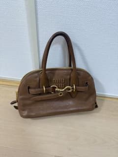 miumiu アバンチュール ナッパレザー トップハンドルバッグ　スモールのサムネイル