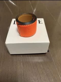 LOEWE レザーバングルのサムネイル