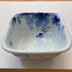 2562 深川製磁　ブルーワイナリー　角鉢　未使用 深川製磁 ブルーワイナリー 角鉢 - メルカリ