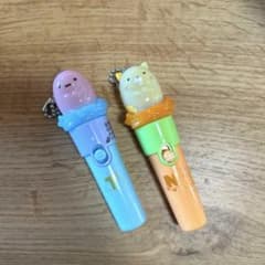 キャラクターキーホルダー2個セット　すみっコぐらしのサムネイル
