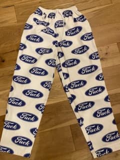 パンツ US Fuck Logo Easy Short Pants US 三軒茶屋 Fuck Logo Easy Pants イージーパンツ - メルカリ