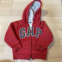 GAP 赤いパーカー 95cm 3歳のサムネイル