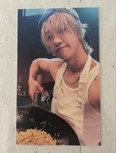 SEVENTEEN THE8 ミンハオ V8 ユニバ ラキドロ　トレカのサムネイル
