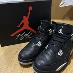 Jordan 4ブラック スニーカー オレオ 値下げ交渉可能です！のサムネイル