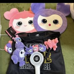 TWICE グッズ　ペンライト以外のサムネイル