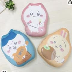 ちいかわ　うさぎ　もちもちクッションのサムネイル