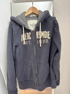 Abercrombie & Fitch ジップアップパーカー ネイビー Lのサムネイル