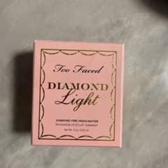 Too Faced ダイヤモンドライト ハイライター ファンシーピンクのサムネイル