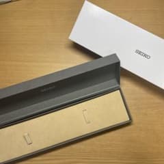 SEIKO セイコー 革ベルト 腕時計 空箱のサムネイル