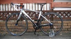 GIANT DEFY3 R2000 클라리스 16단 로드 바이크
