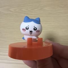 ちいかわCoCo壱コラボ　ハチワレ フィギュアのサムネイル
