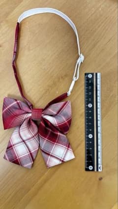 赤と白のチェック柄リボンのサムネイル