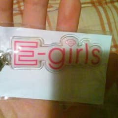 E-girlsイヤホンジャックのサムネイル