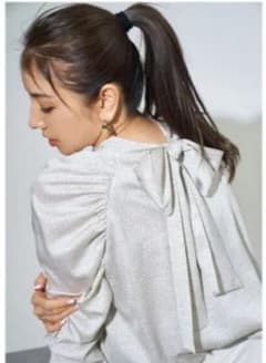 per877様専用☆CELFORD☆川口春奈さん着用ドットリボンブラウスのサムネイル