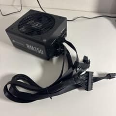 CORSAIR RM750 電源ユニット 本体 - メルカリ