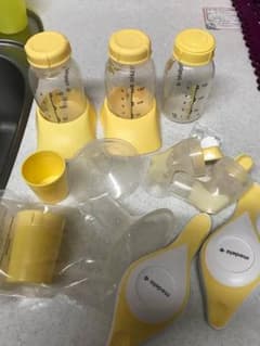 メデラ搾乳機 手動のサムネイル