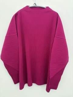 HOMME PLISSE ISSEY MIYAKEモックネック マゼンタ - メルカリ