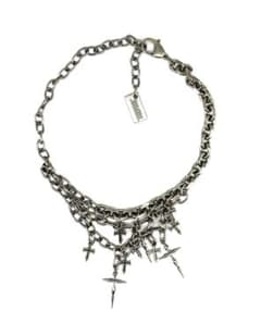 IIIMIII イアミ レイヤードゴシッククロスネックレス gunda IIIMIII イアミ レイヤードゴシッククロスネックレス gunda - メルカリ