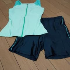 新品 アリーナ フィットネス 水着 (M)のサムネイル