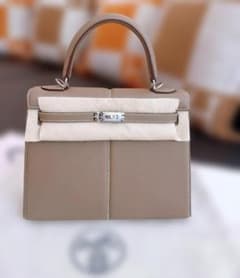 エルメス 限定品 ケリー25 パデッド (18) スイフトシルバー金具U刻印のサムネイル