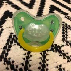 おしゃぶり　チュチュベイビーのサムネイル