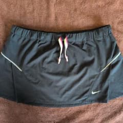 Nike DRI-FIT ブラックスカート Mのサムネイル