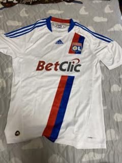 リヨン サッカーユニフォームのサムネイル
