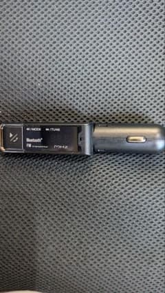 Bluetooth FMトランスミッター 本体のサムネイル