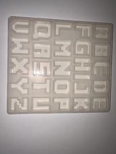 UVレジン アルファベット型