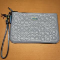 COACH ポーチ　ブルー　水色のサムネイル