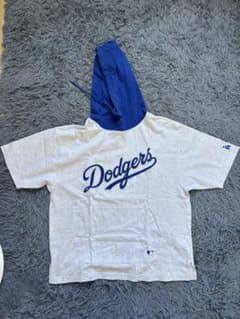 MLB メジャーリーグ ドジャース 薄手半袖パーカー Mサイズのサムネイル