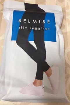 新品未開封　ベルミス　スリムレギンス　BELMISE L-LL 夏のサムネイル