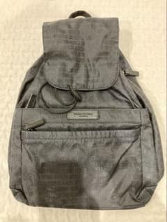 ブラックリュック　美品　ヒロココシノ　ナイロン　軽量　黒　ブラック　使いやすいのサムネイル